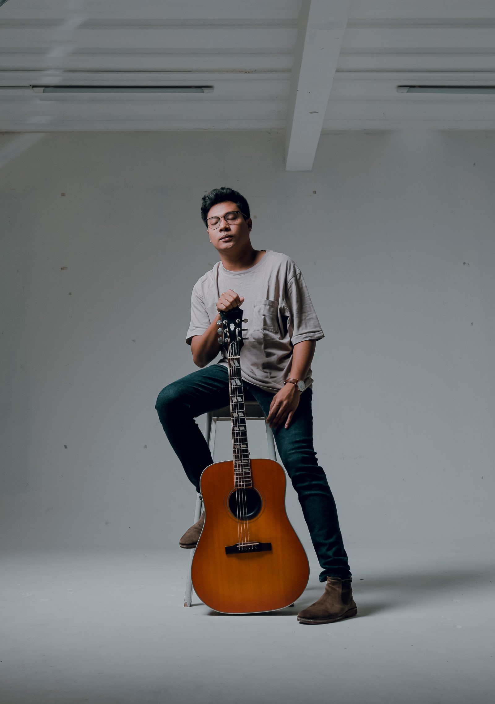 ‘Titik Ini” Single Perdana Ridho Rezaldy