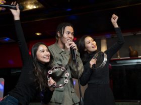 Daftar lagu untuk karaoke