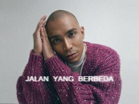 Jika sebelumnya banyak orang mengenal sosok Allan Andersn sebagai salah satu vokalis dari grup 2nd Chance, kini dirinya memulai karier sebagai solois dengan merilis single terbaru, ‘Jalan yang Berbeda’.